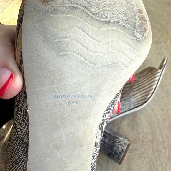 Matisse Melaney Peep Toe Ankle Boots Reptile Print Leather Block Heel 6.5 Trendy - Picture 10 of 12